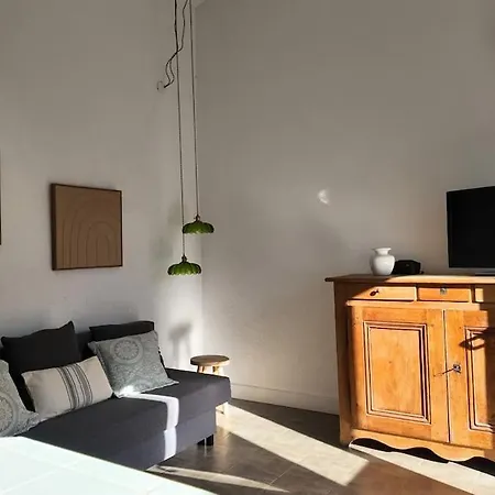 Apartman Climatise Cosy Dans Avec Parking *