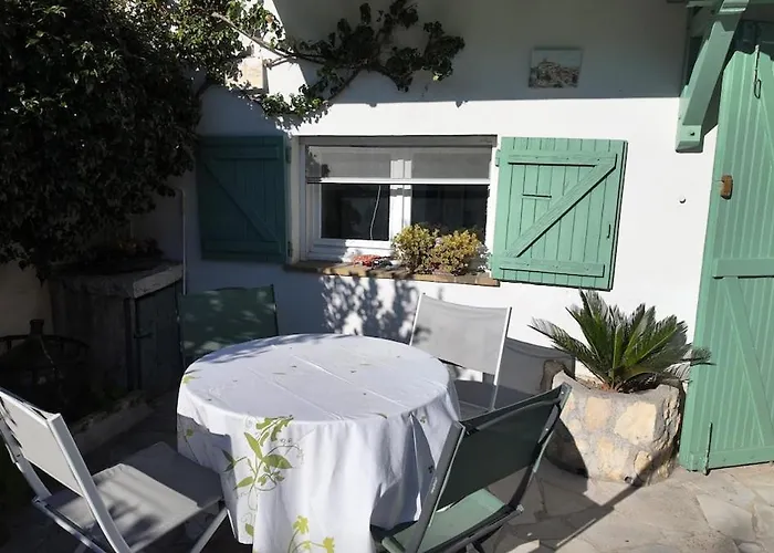 Climatise Cosy Dans Avec Parking Διαμέρισμα Καν-συρ-Μερ